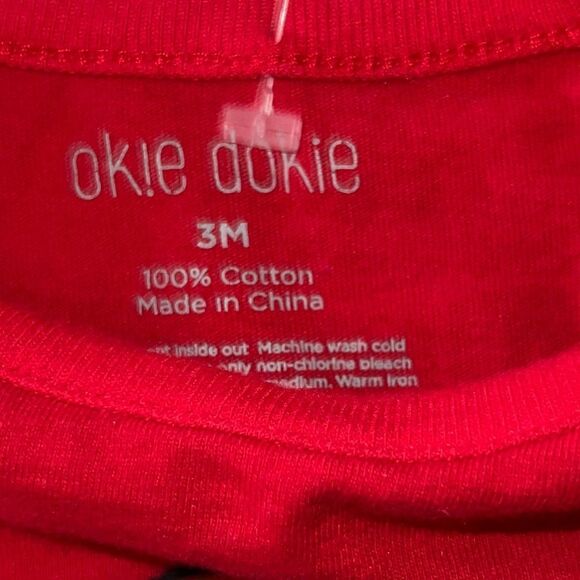 🛍Cute Little neutral gender Christmas Sleeper size 3 Months 🛍 - Picture 4 of 6